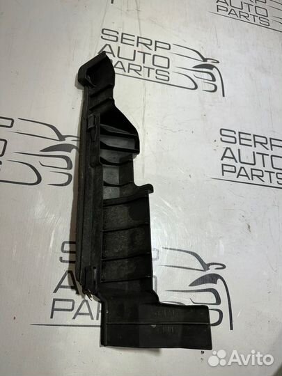 Воздуховод радиатора правый Kia Soul AM G4FC 2009