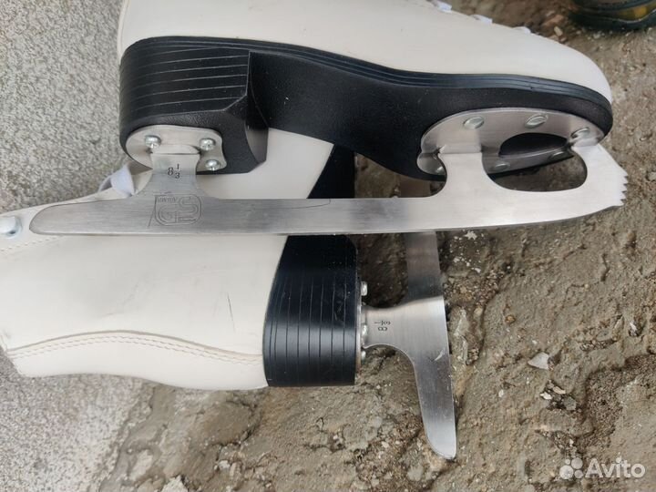 Коньки фигурные 34 размер