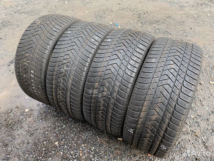 Pirelli Scorpion Winter 285/40 R21