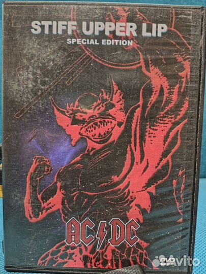 AC/DC, Stuff upper lip