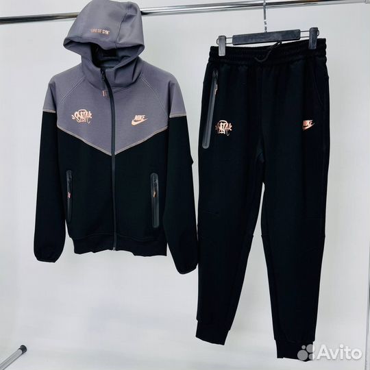 Спортивный костюм Nike tech fleece x syna world