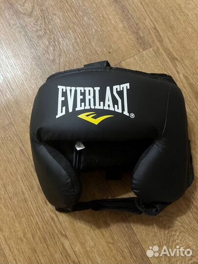 Боксерские перчатки everlast