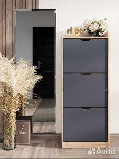 Обувница в прихожую для обуви закрытая