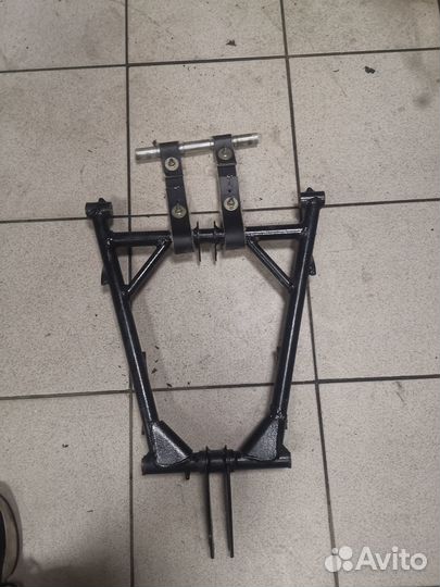 Маятник передний Arctic Cat xf800