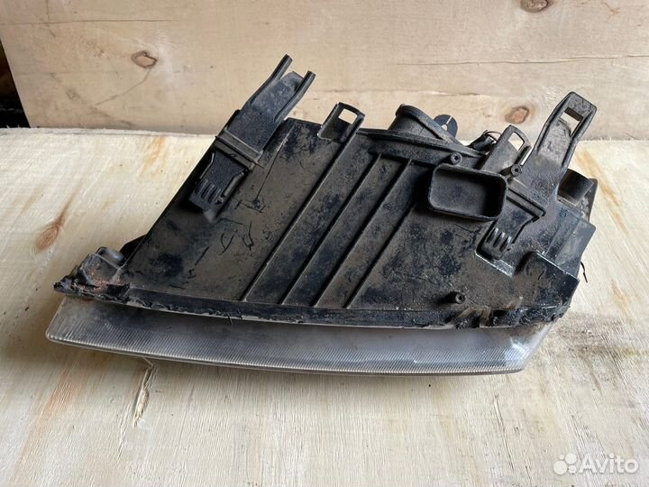 Форд фокус 2 фара правая