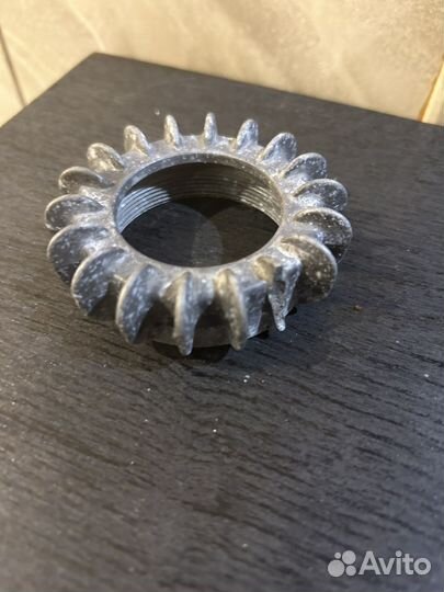 Гайка колена выхлопная система ява