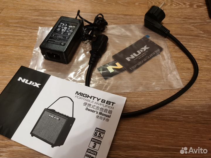 Цифровой комбоусилитель Nux Mighty-8BT гитарный