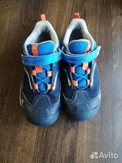 Кроссовки детские