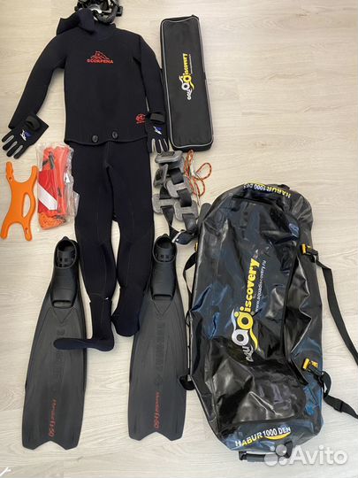 Гидрокостюм