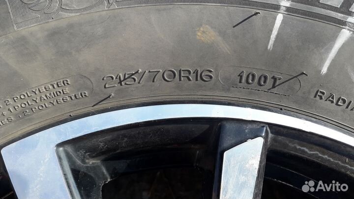 Michelin Latitude X-Ice North 215/70 R16 100T
