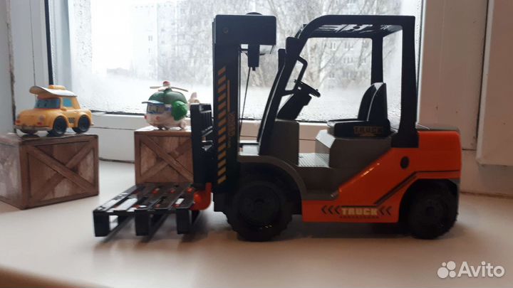 Погрузчик инерционный