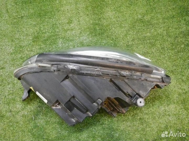 Фара правая Mercedes-Benz M-Class