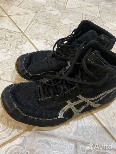Борцовки asics