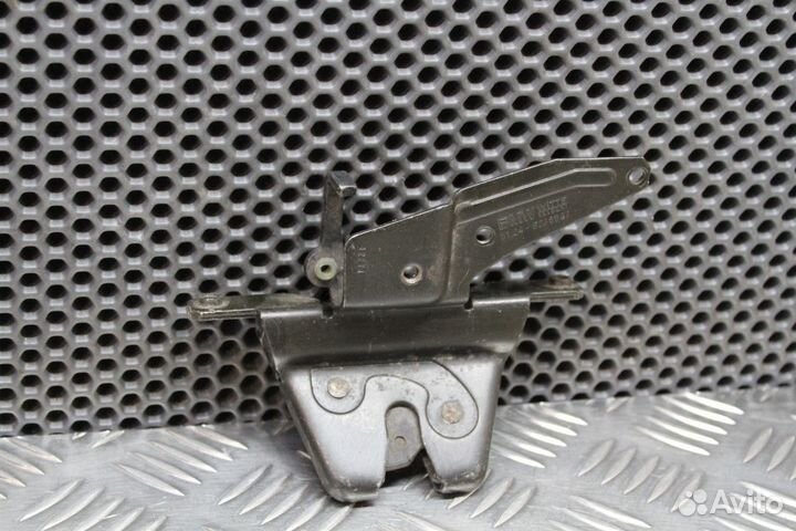 Замок багажника BMW 5 E39