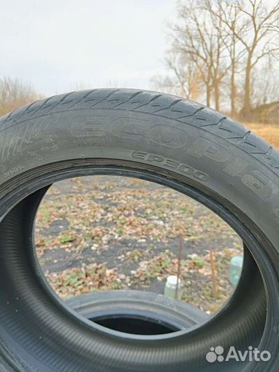 Bridgestone Ecopia EP300 215/50 R17
