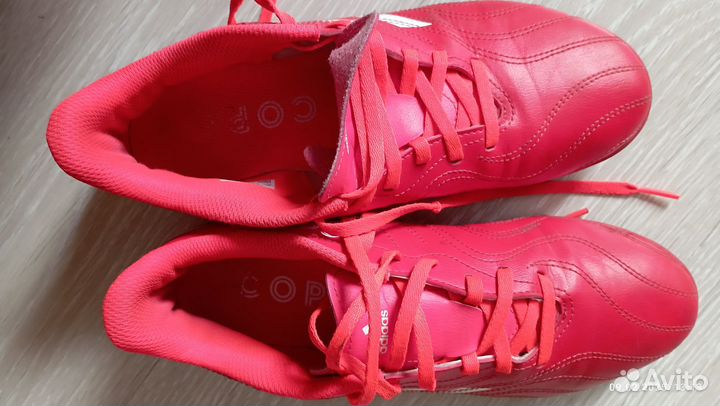 Бутсы сороконожки 39 размер