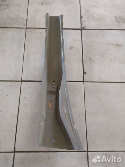 Стойка кузова левая Toyota Corolla 6131202270