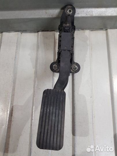 Педаль газа Kia Rio X-Line FB G4FG 2018