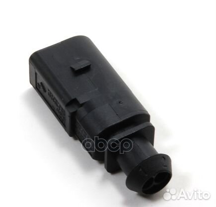 Корпус разъема под плоские контакты с их фиксацией