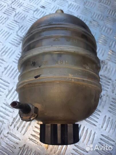 Бачок расширительный Peugeot 206 2003 9647777280