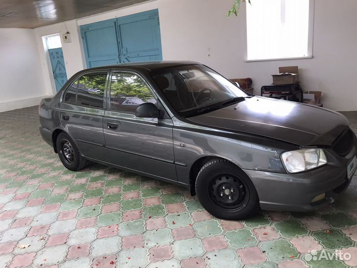 Hyundai Accent, 2008