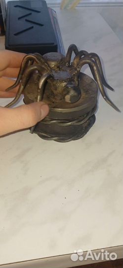 Пепельница