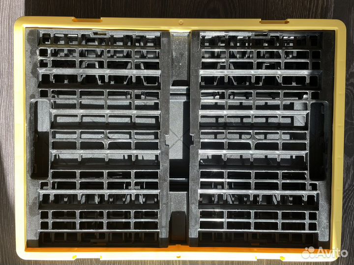 Новый ящик складной пластик черный