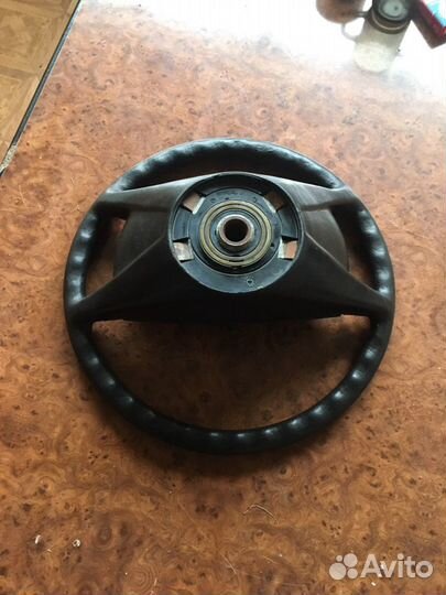 Руль Mercedes W124 W123 W126 W201 190