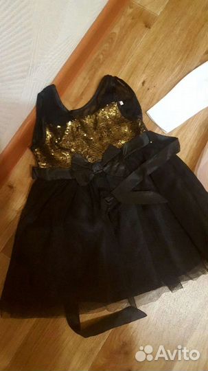 Платье нарядное