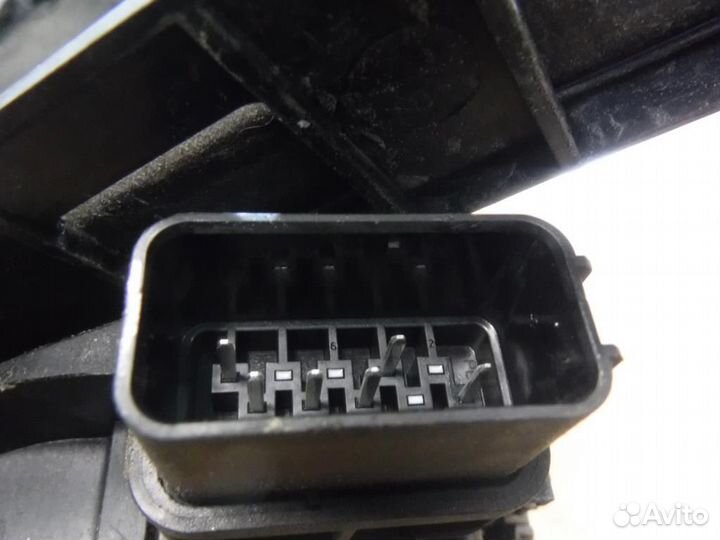 Замок двери задней левой Focus 2 рест