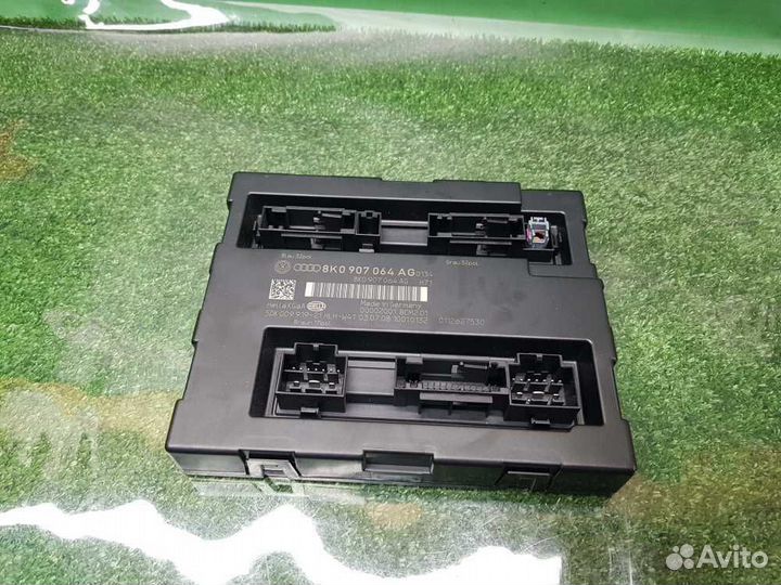 Блок комфорта Audi A4 B8 cdhb 2008