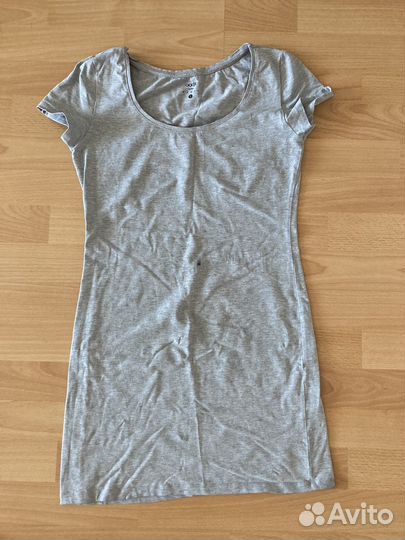 Отдам даром пакет женских вещей