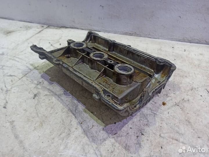 Крышка клапанная