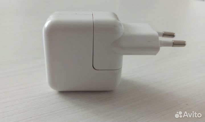 Apple 12w usb power adapter
