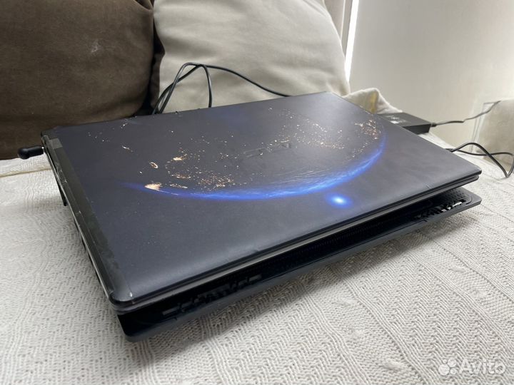 Ноутбук Asus X550L