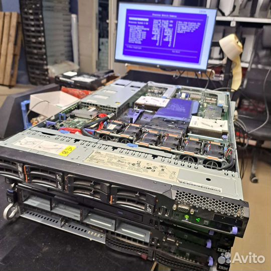 Сервер IBM 2x E5645 144gb 2х675w