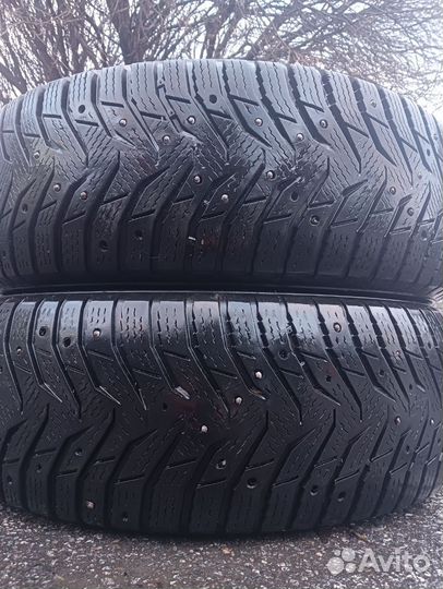 Kumho WinterCraft Ice WI31 215/65 R16 98T