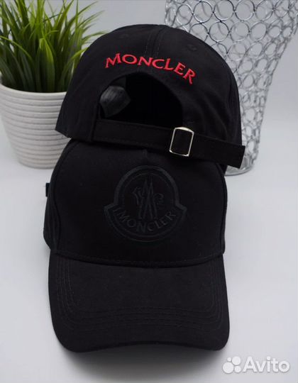 Кепка moncler