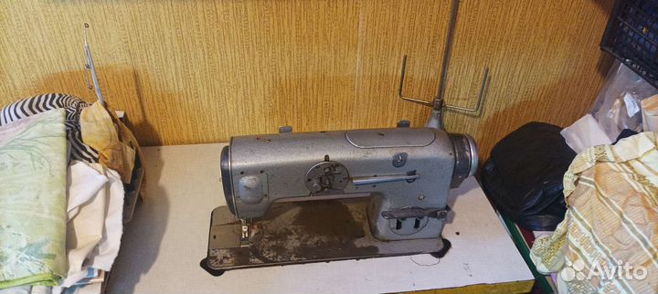 Швейная машина textima