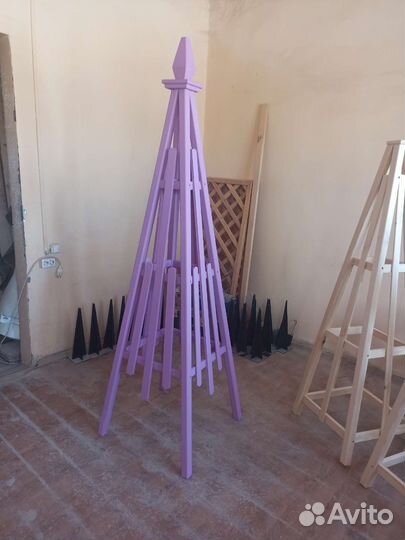 Опора, обелиск для вьющихся растений