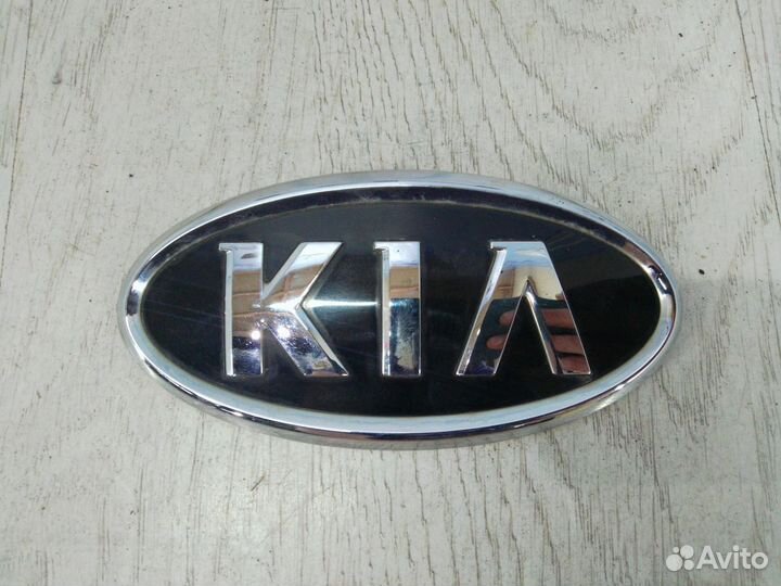 Эмблема Значок зад KIA RIO 2