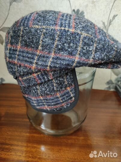 Мужские кепки и бейсболки 8 шт