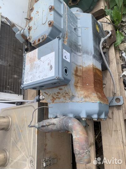 Продам компрессор