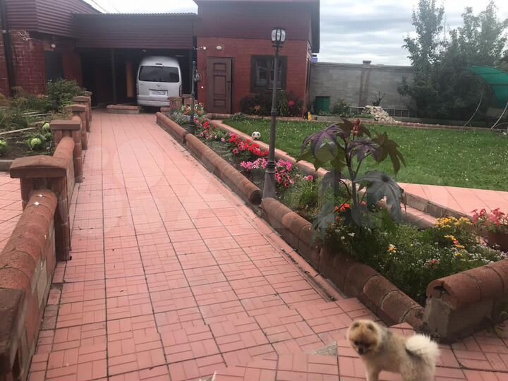 Коттедж 177 м² на участке 10 сот.