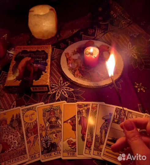 Гадание на картах Таро приворот снятие порчи
