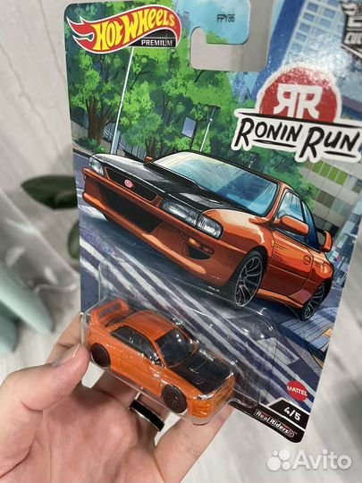 Hot wheels premium 1:64