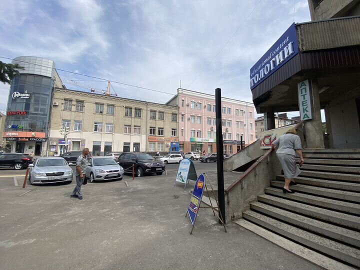 Офисы с ремонтом от 10 до 600 м², можно частям
