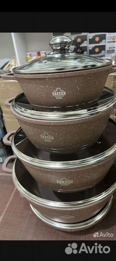 Набор кастрюль