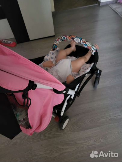 Прогулочная коляска yoya