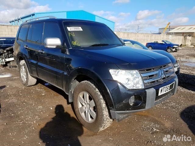 Разбор на запчасти Mitsubishi Pajero